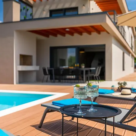 Villa Artsi Svetvinčenat