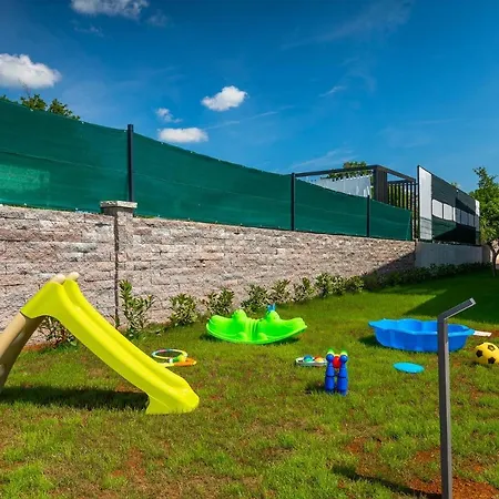 Villa Artsi
